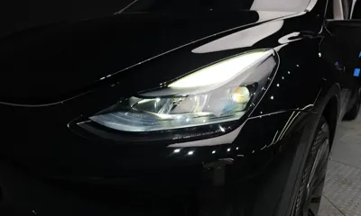 Tesla Model Y 2023, 29358 км, за 26327.75 USD - фото 22