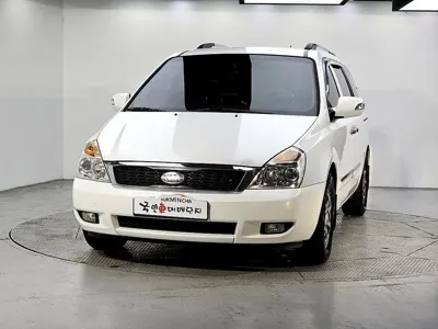 Kia Canival 2013, 185664 км, за 1444.14 USD