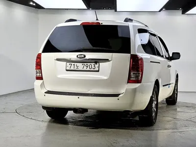 Kia Canival 2013, 185664 км, за 1444.14 USD