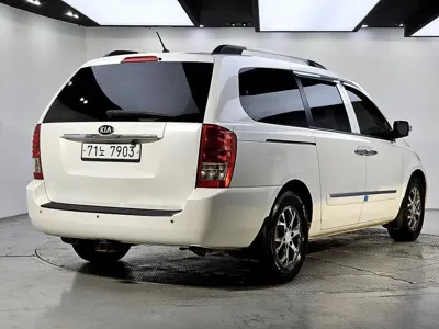 Kia Canival 2013, 185664 км, за 1444.14 USD
