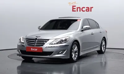 Hyundai Genesis · 2012 год