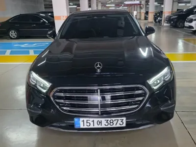 Mercedes-Benz E-Class · 2024 год