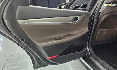 Hyundai Grandeur 2020, 80540 км, за 12800.32 USD - фото 25