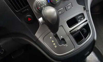 Hyundai Starex 2015, 131661 км, за 4875.51 USD - фото 9