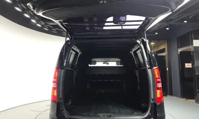Hyundai Starex 2015, 131661 км, за 4875.51 USD - фото 20