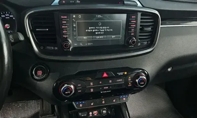 Kia Sorento 2017, 87627 км, за 9130.32 USD - фото 15