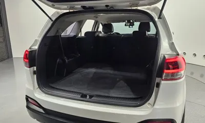Kia Sorento 2017, 87627 км, за 9130.32 USD - фото 20