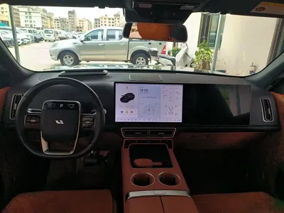 Li Auto Li L8