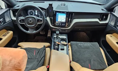Volvo XC60 2020, 48587 км, за 26110.54 USD - фото 7