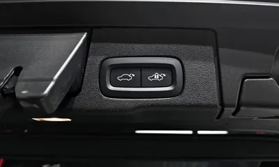Volvo XC60 2020, 48587 км, за 26110.54 USD - фото 18