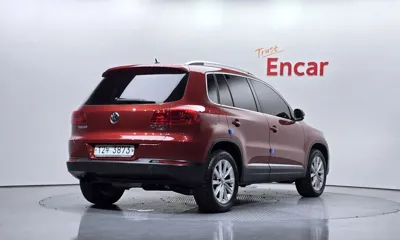 Volkswagen Tiguan 2015, 134770 км, за 4494.98 USD