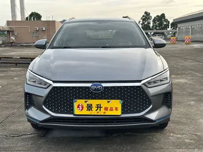 BYD e2 2021, 113000 км, за 5135.06 USD