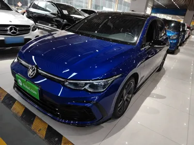 Volkswagen Golf · 2021 год