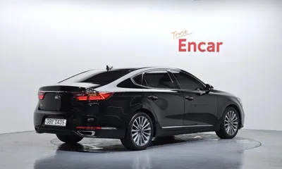 Kia K7 2016, 84940 км, за 7155.05 USD