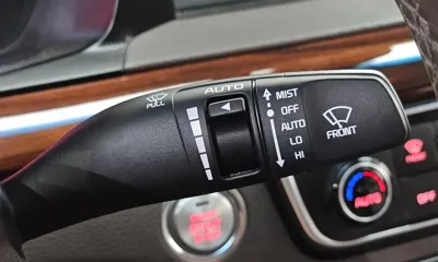 Kia K7 2016, 84940 км, за 7155.05 USD - фото 19