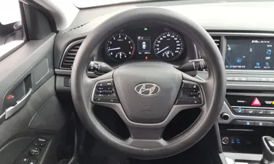 Hyundai Avante 2018, 40673 км, за 8595.43 USD - фото 14