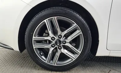 Kia K3 2019, 100899 км, за 7296.42 USD
