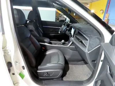 KG_Mobility_Ssangyong Torres 2023, 39913 км, за 14763.03 USD - фото 8