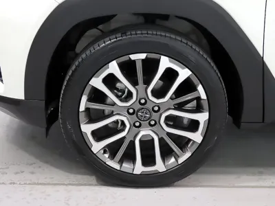 KG_Mobility_Ssangyong Torres 2023, 39913 км, за 14763.03 USD - фото 20