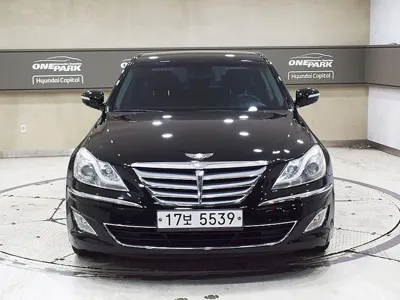 Hyundai Genesis 2012, 125539 км, за 2842.41 USD