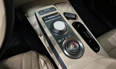 Genesis GV70 2022, 64803 км, за 24777 USD - фото 9