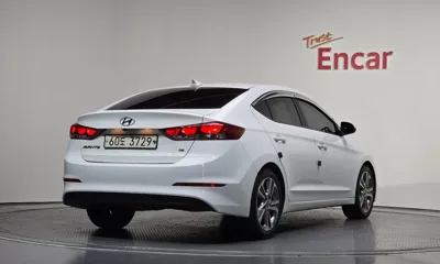 Hyundai Avante 2018, 82330 км, за 5798.05 USD