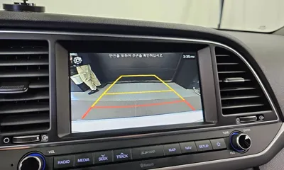 Hyundai Avante 2018, 82330 км, за 5798.05 USD - фото 15