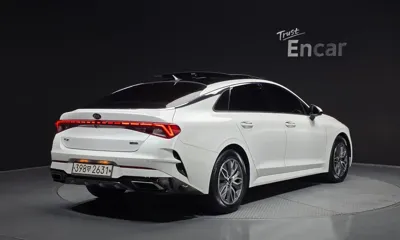 Kia K5 2020, 95538 км, за 13654.71 USD