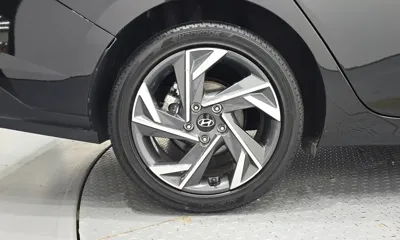 Hyundai Avante 2025, 13529 км, за 16091.21 USD