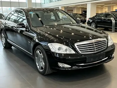 Mercedes-Benz S-Class 2008, 90000 км, за 27700.4 USD