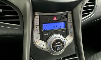 Hyundai Avante 2013, 130586 км, за 2494.42 USD - фото 20