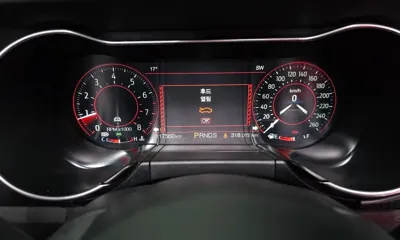 Ford Mustang 2019, 117560 км, за 13586.42 USD - фото 8