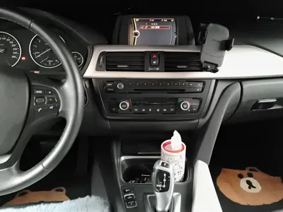 BMW 3 Series 2014, 87899 км, за 7533.7 USD - фото 13