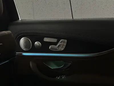 Mercedes-Benz E-Class 2019, 79000 км, за 24719.94 USD - фото 13