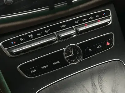 Mercedes-Benz E-Class 2019, 79000 км, за 24719.94 USD - фото 15