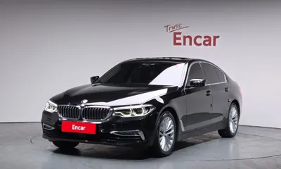 BMW 5-Series · 2020 год