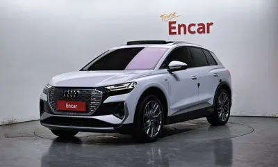 Audi Q4 e-tron · 2025 год