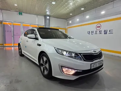 Kia K5 2013, 80314 км, за 5460.57 USD - фото 7