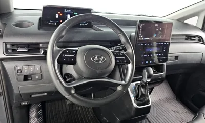 Hyundai Staria 2023, 114210 км, за 13544.76 USD - фото 13