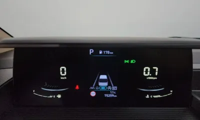 Hyundai Staria 2023, 75259 км, за 20034.15 USD - фото 8