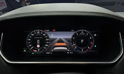 Land Rover Range Rover 2018, 68271 км, за 49554.01 USD - фото 8