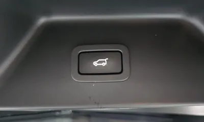 Land Rover Range Rover 2018, 68271 км, за 49554.01 USD - фото 20