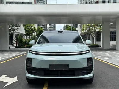 Li Auto Li L6 2025, 21000 км, за 29987.65 USD