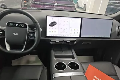 Li Auto L9 2025, 6200 км, за 55423 USD - фото 17