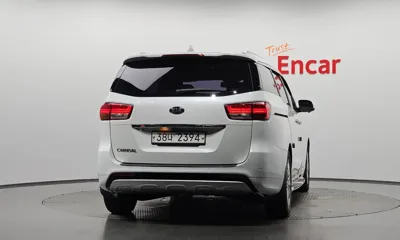 Kia Canival 2015, 259421 км, за 4495.12 USD