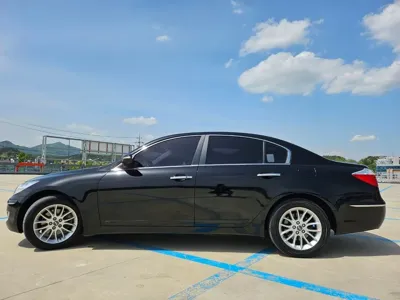 Hyundai Genesis 2011, 141151 км, за 3237.53 USD