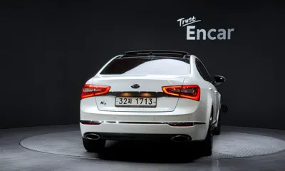 Kia K7 2015, 105302 км, за 4982.28 USD