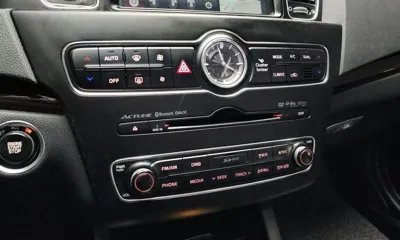Kia K7 2015, 105302 км, за 4982.28 USD - фото 16