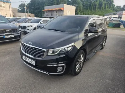 Kia Canival · 2018 год