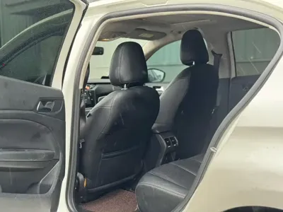 Peugeot 408 2016, 80000 км, за 3183.18 USD